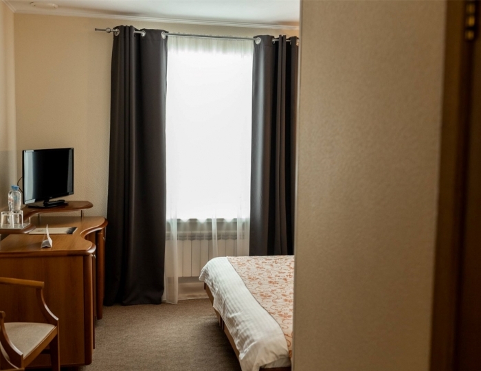 Стандарт 2-местный с диваном - Парк-отель «Русский» (бывш. «Дракино»)